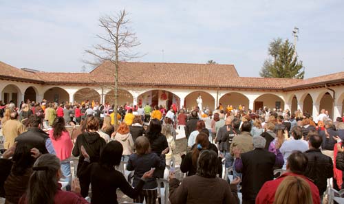 First opening of the cloister in Anima Universale’s monastery First opening of the cloister in Anima Universale’s monastery