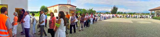 The procession of the faithful Procession